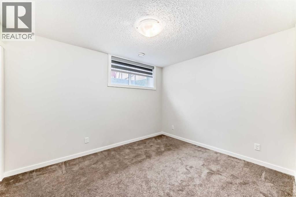 152 Cranbrook Square SE — photo 30