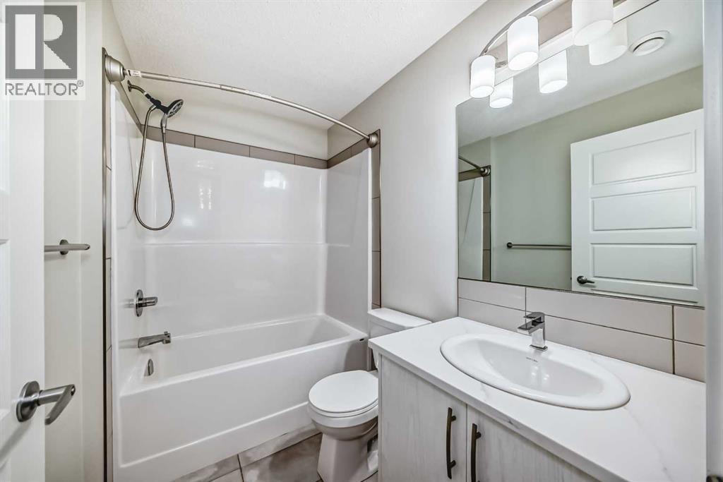 152 Cranbrook Square SE — photo 32