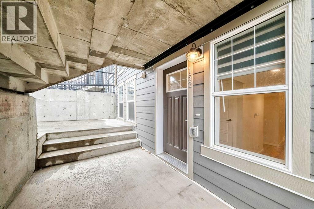 152 Cranbrook Square SE — photo 38