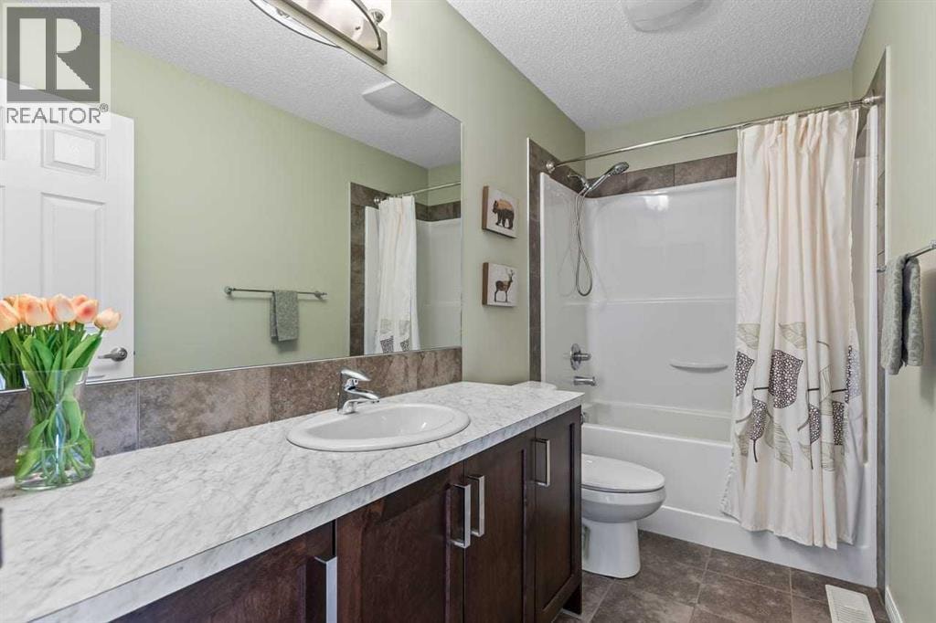 145 Heartland Way — photo 28