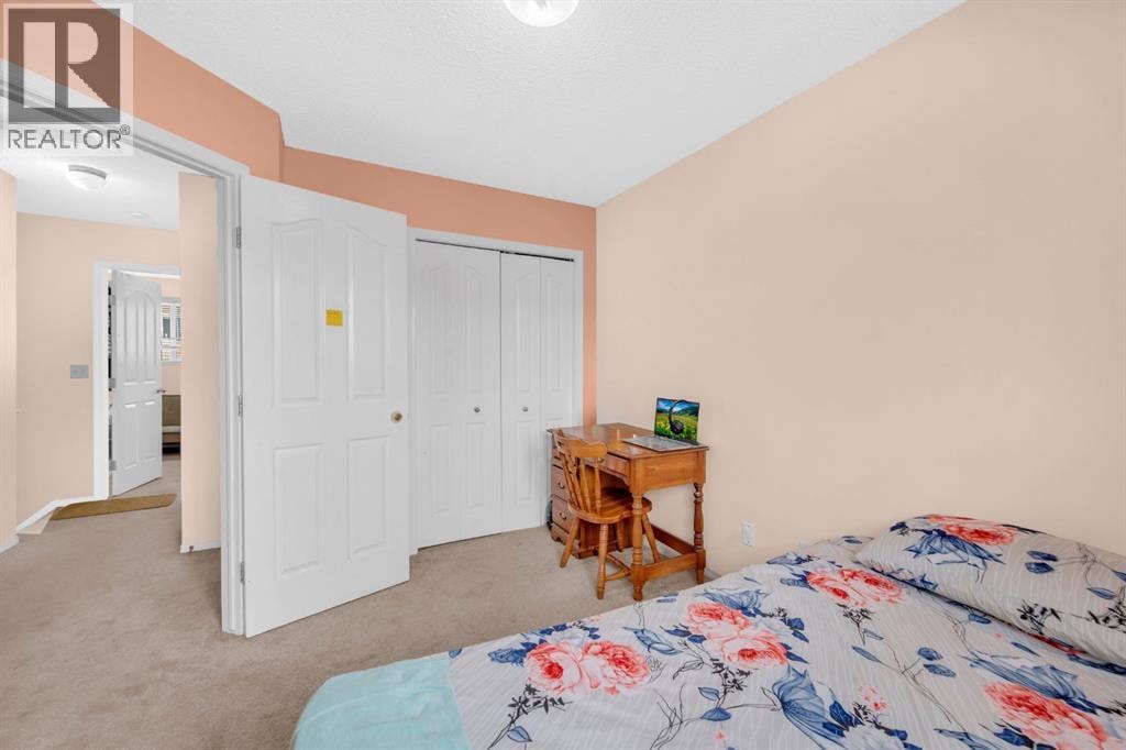 2204, 111 Tarawood Lane NE — photo 10