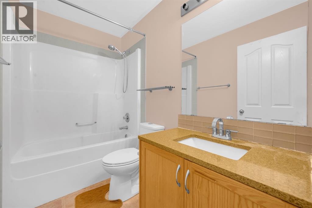 2204, 111 Tarawood Lane NE — photo 15