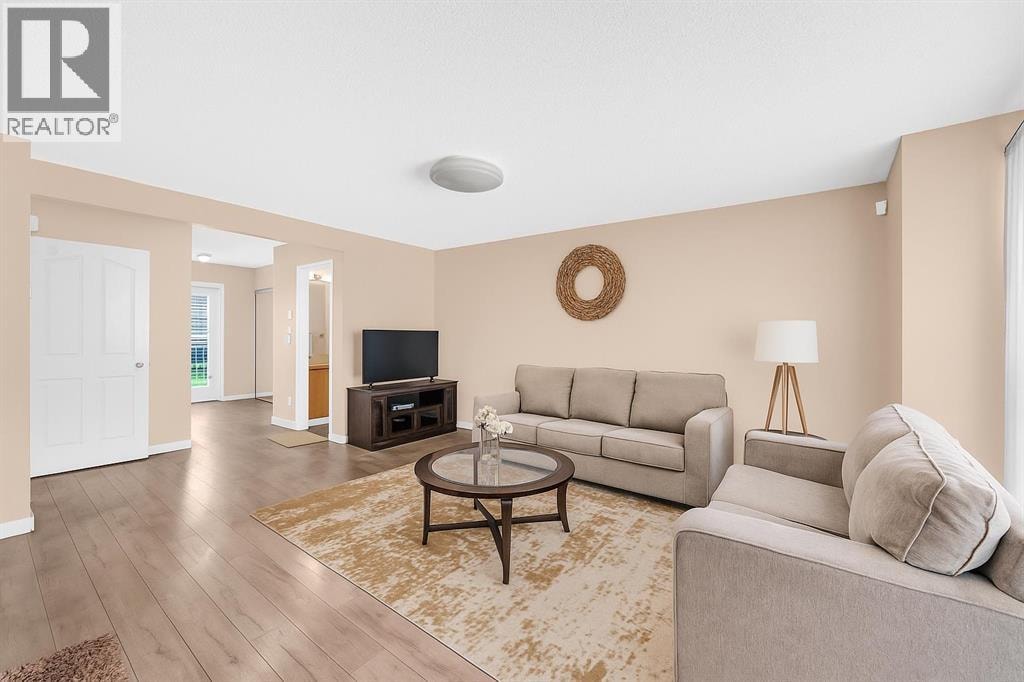 2204, 111 Tarawood Lane NE — photo 3