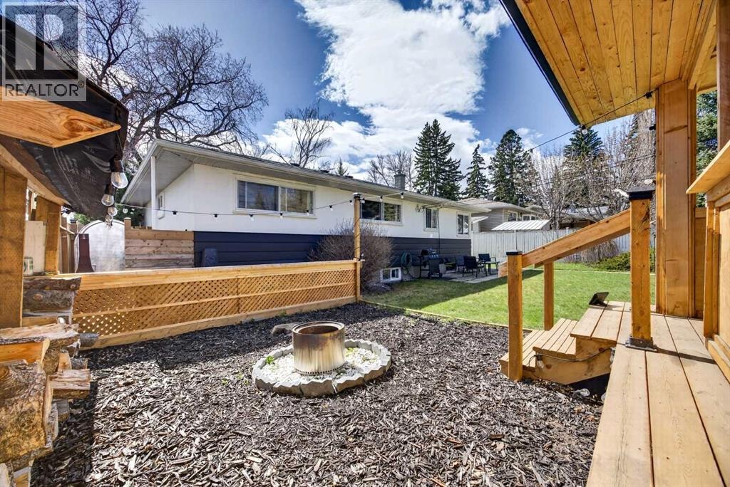 1232 40 Avenue NW — photo 44