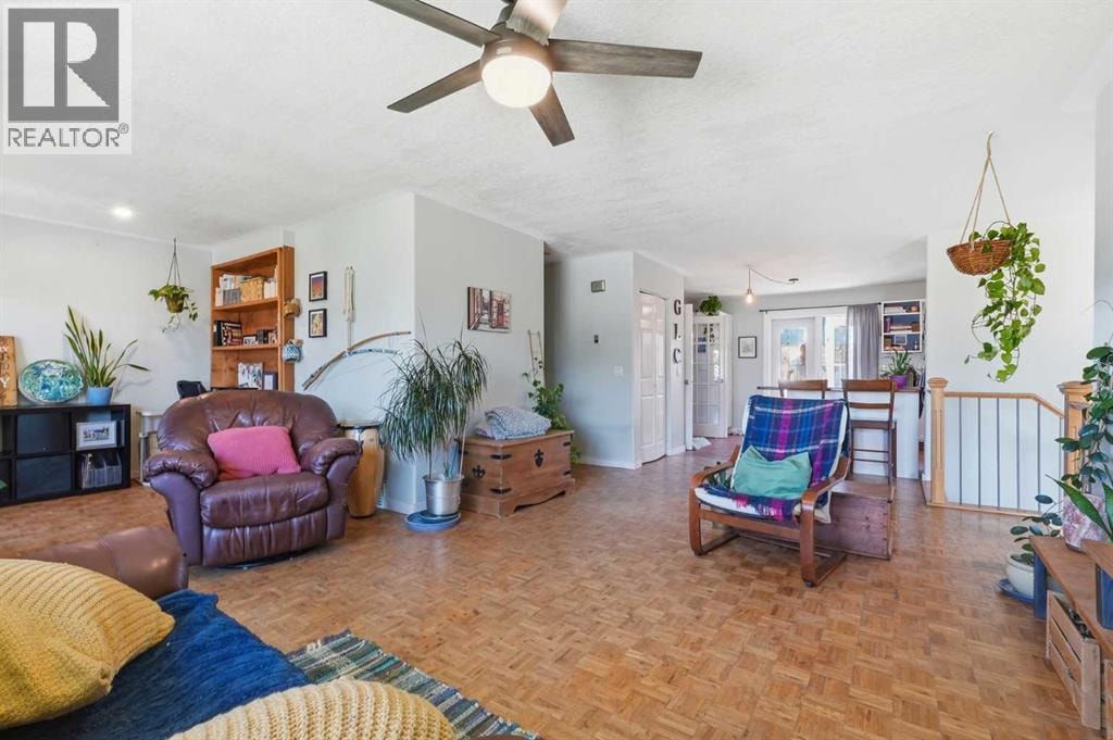 420 Summerwood Place SE — photo 8