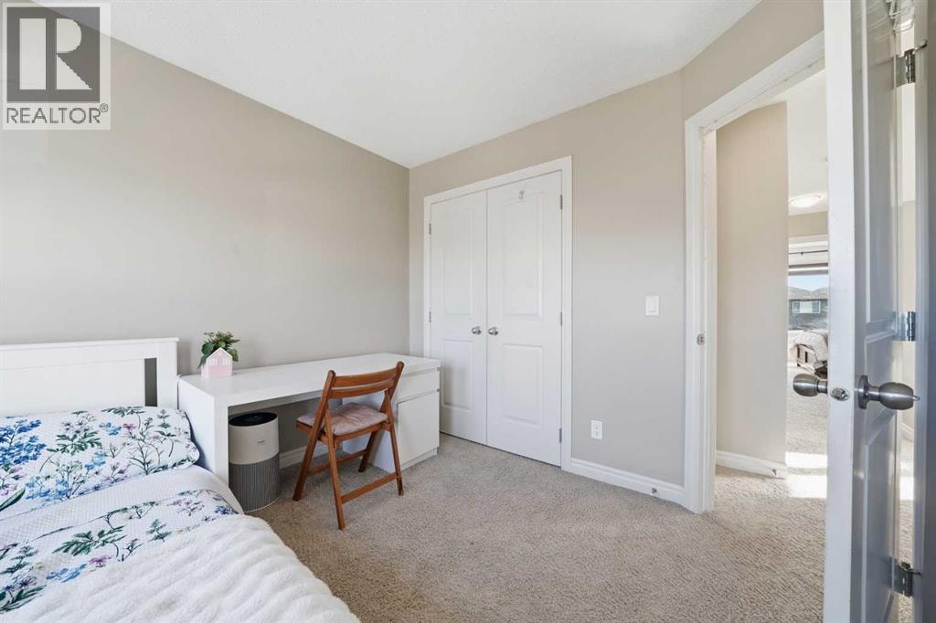 67 Evanspark Road NW — photo 16