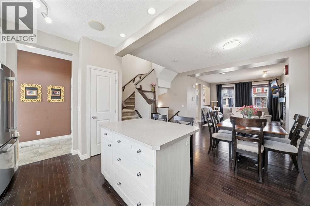67 Evanspark Road NW — photo 8