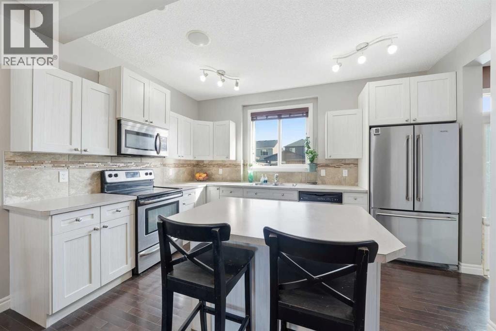 67 Evanspark Road NW — photo 5