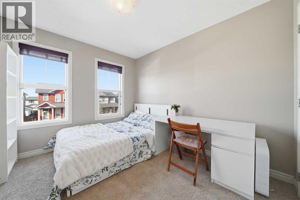 67 Evanspark Road NW — photo 15