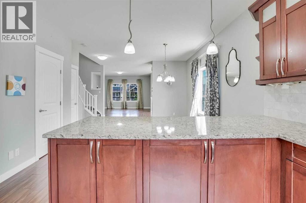 5 Red Embers Row NE — photo 38