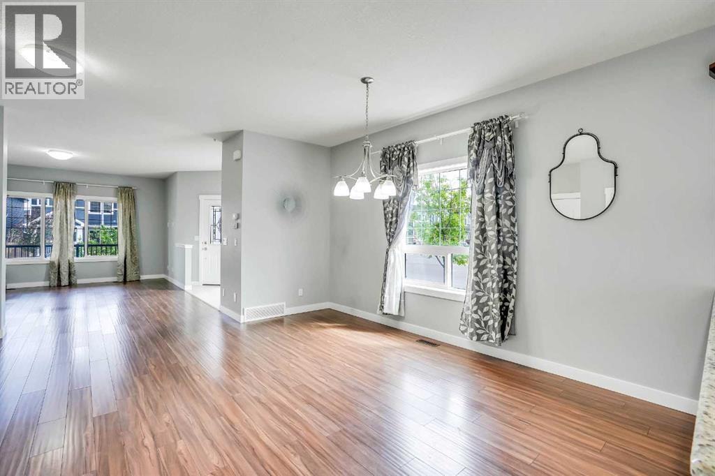 5 Red Embers Row NE — photo 30