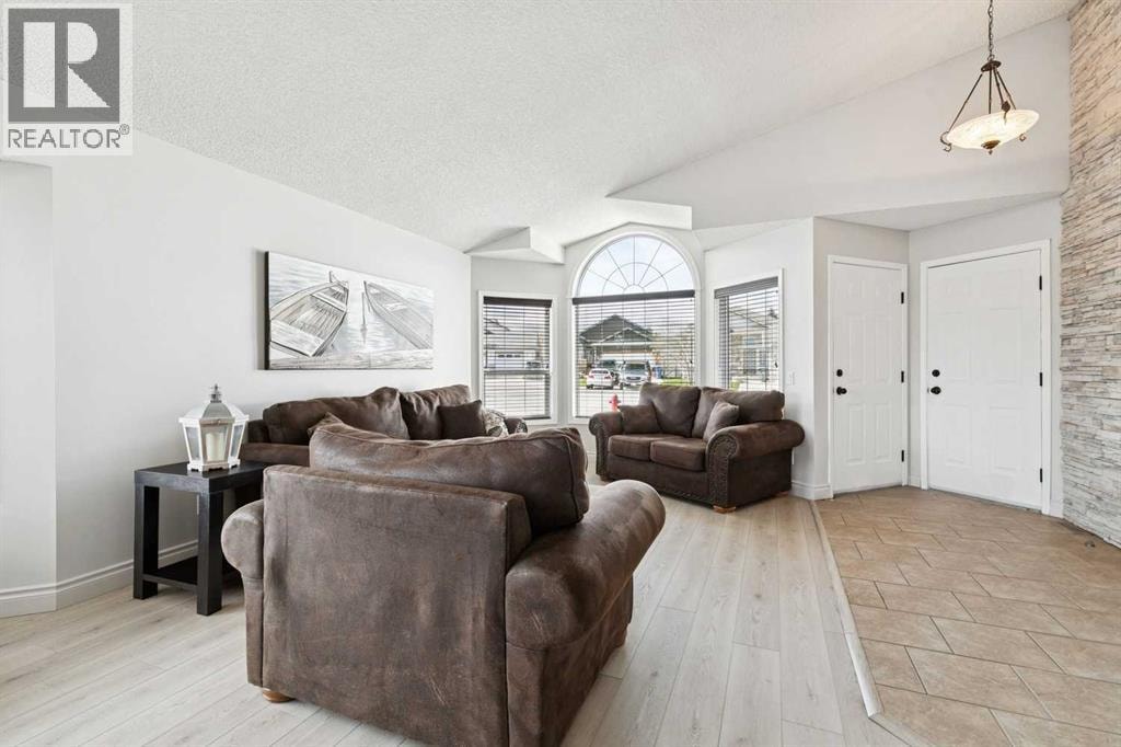 438 Sheep River Point — photo 4