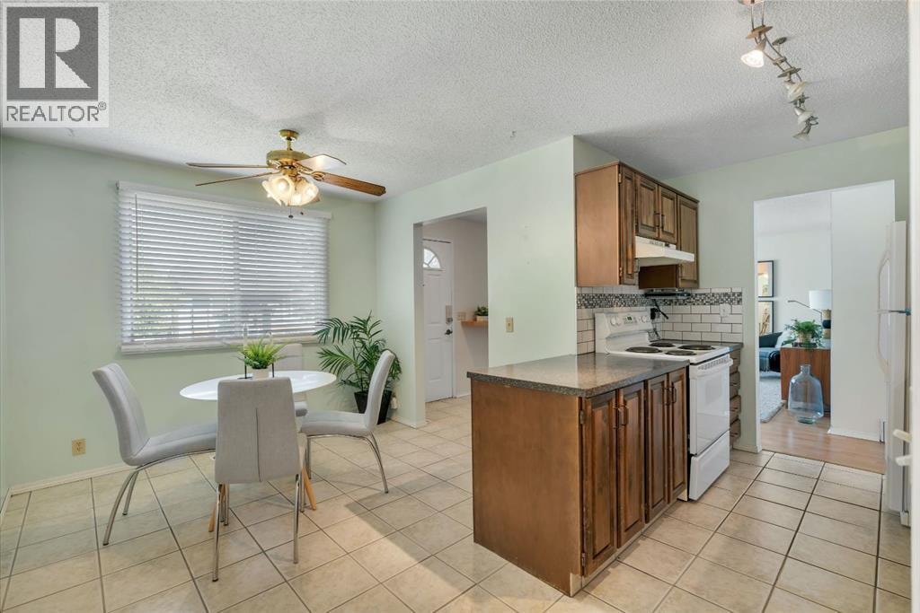 127 Falshire Way NE — photo 10