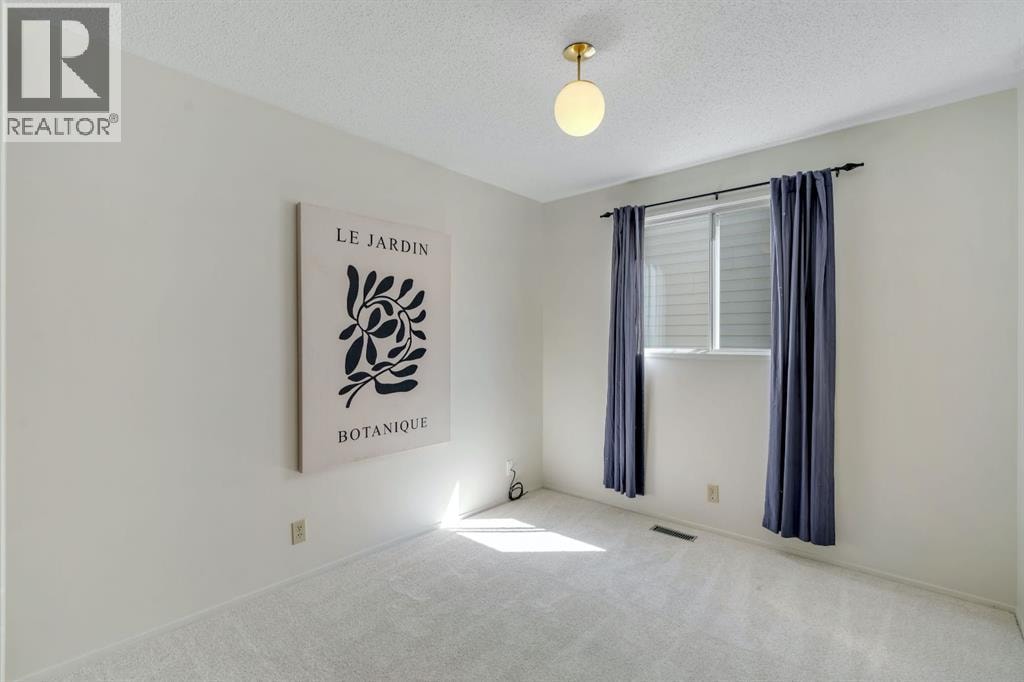 127 Falshire Way NE — photo 17