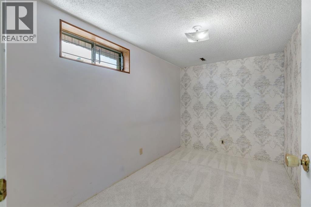 127 Falshire Way NE — photo 27