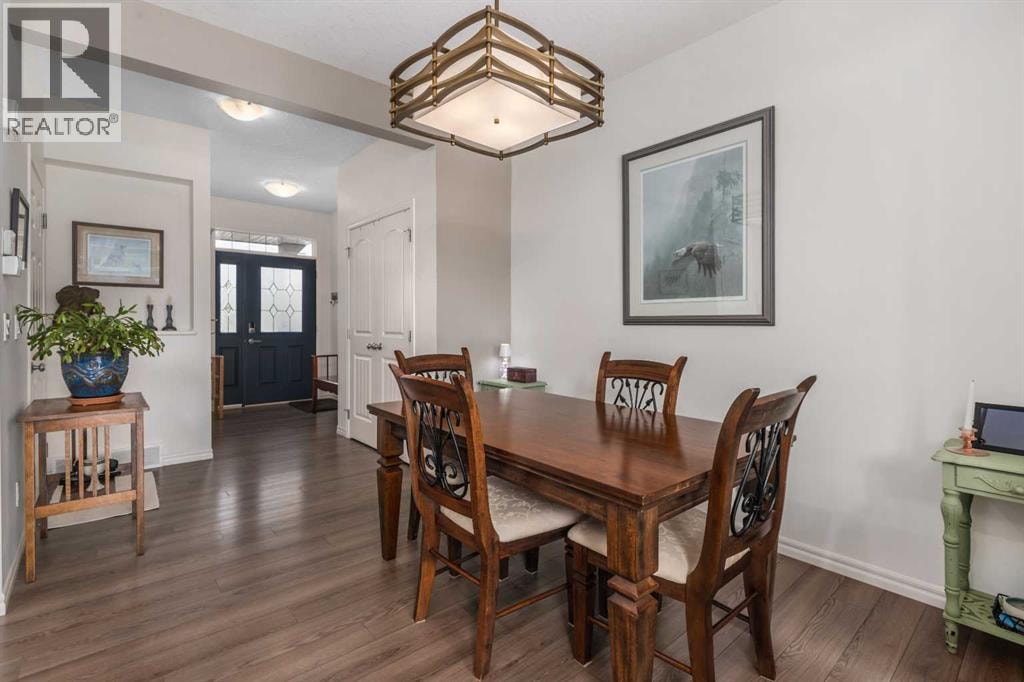 390 River Heights Crescent — photo 5