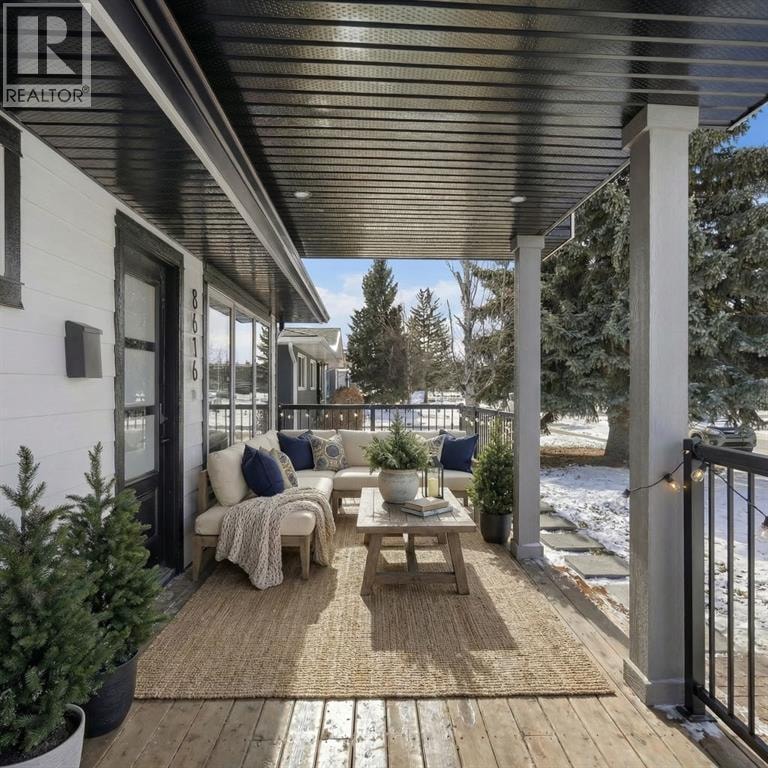 8616 7 Street SW — photo 4