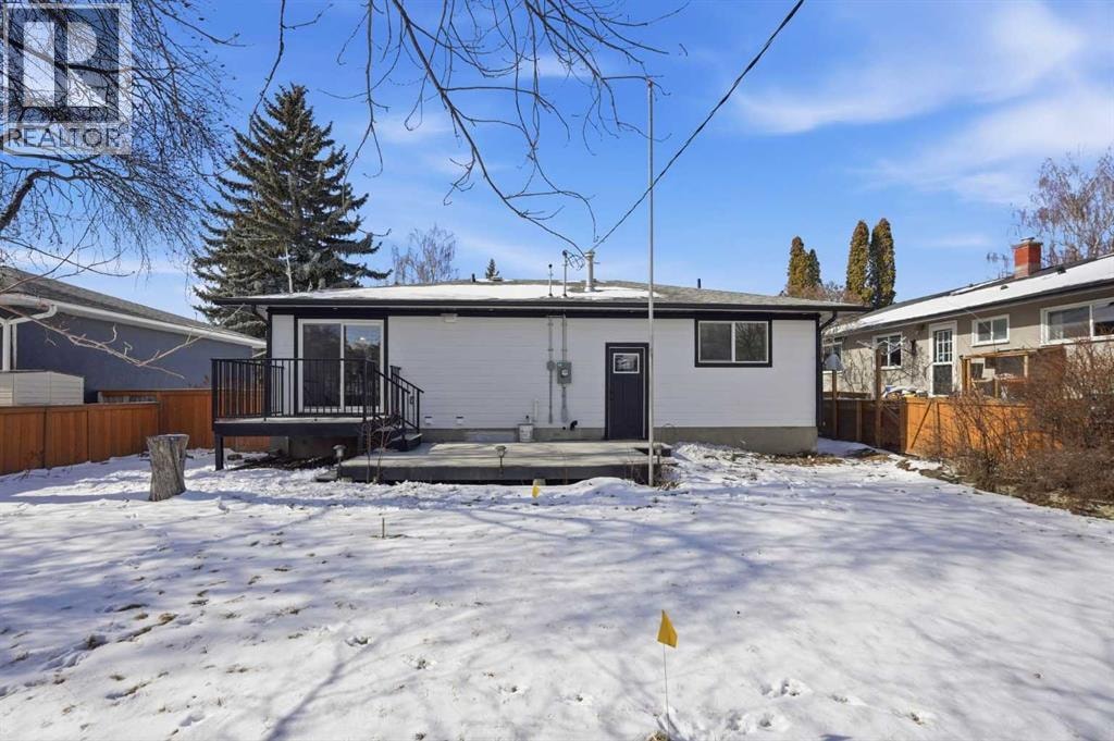 8616 7 Street SW — photo 42