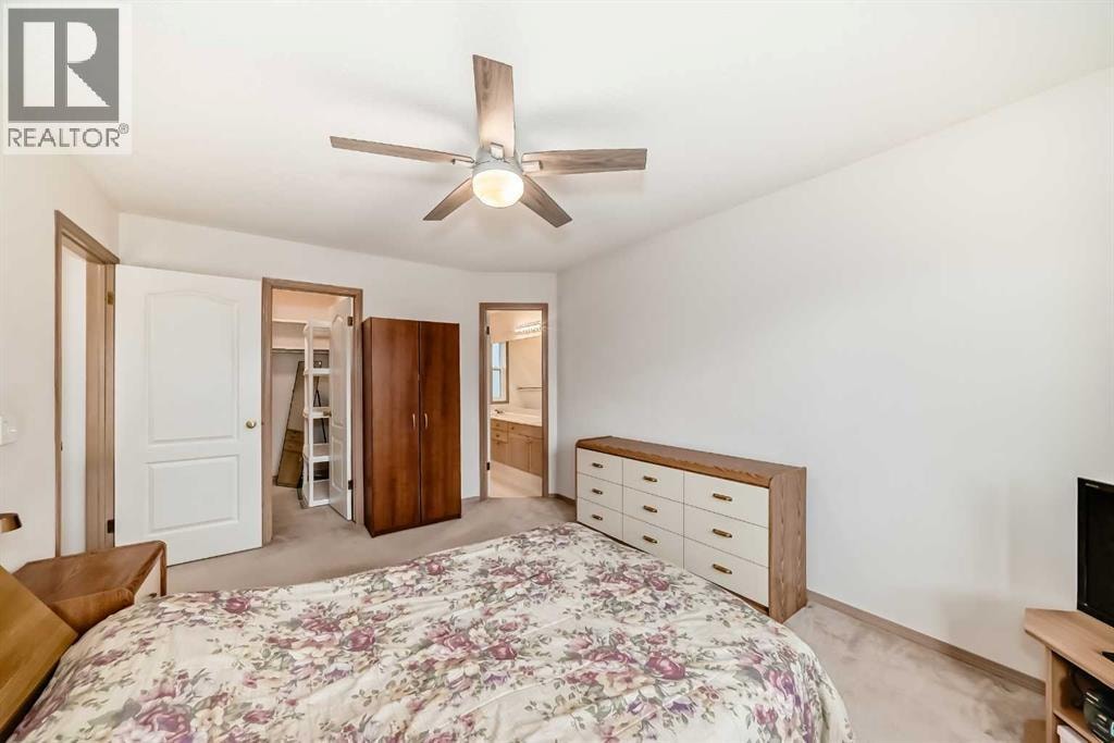 83 Hawkmount Green NW — photo 17
