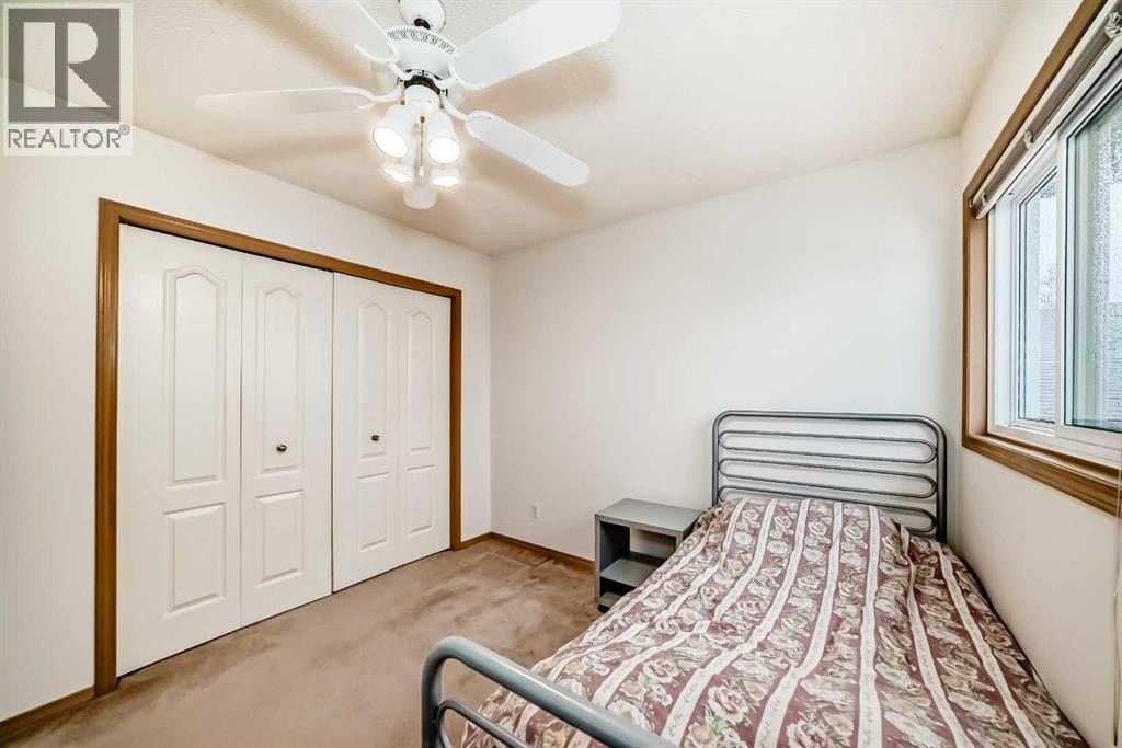 83 Hawkmount Green NW — photo 22