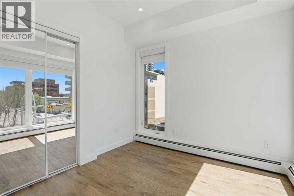 309, 310 15 Avenue SW — photo 17