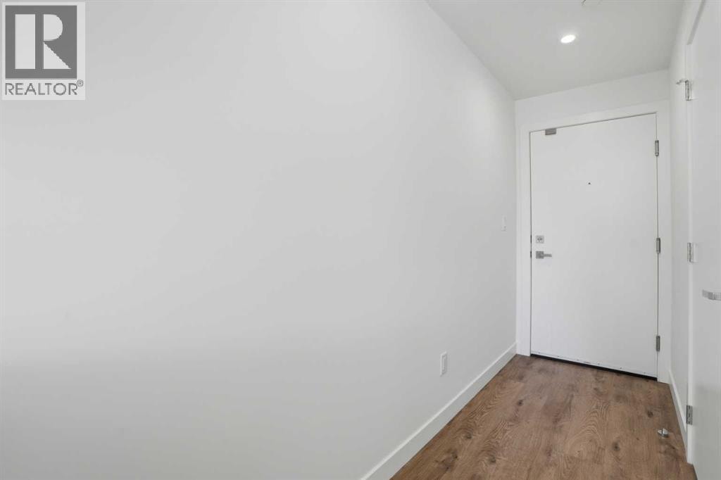 309, 310 15 Avenue SW — photo 4