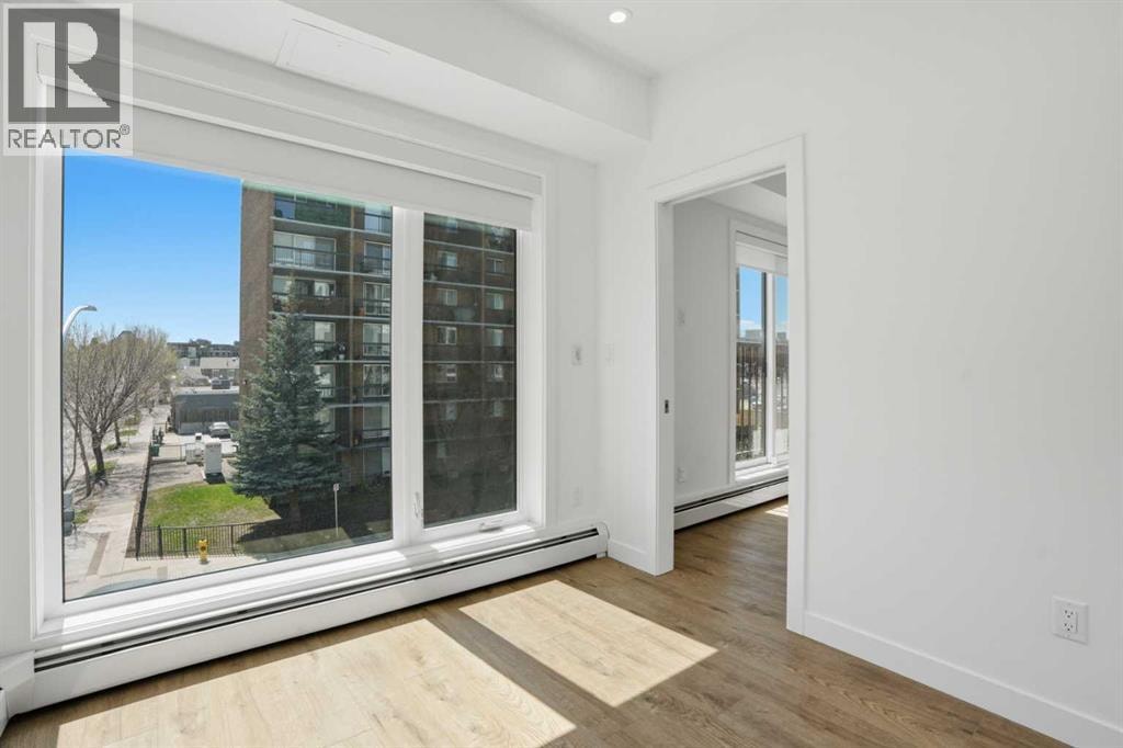 309, 310 15 Avenue SW — photo 19