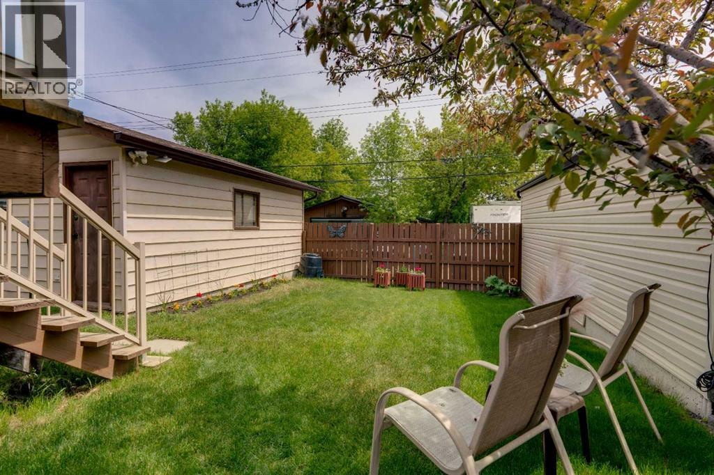 20 Ogmoor Crescent SE — photo 10