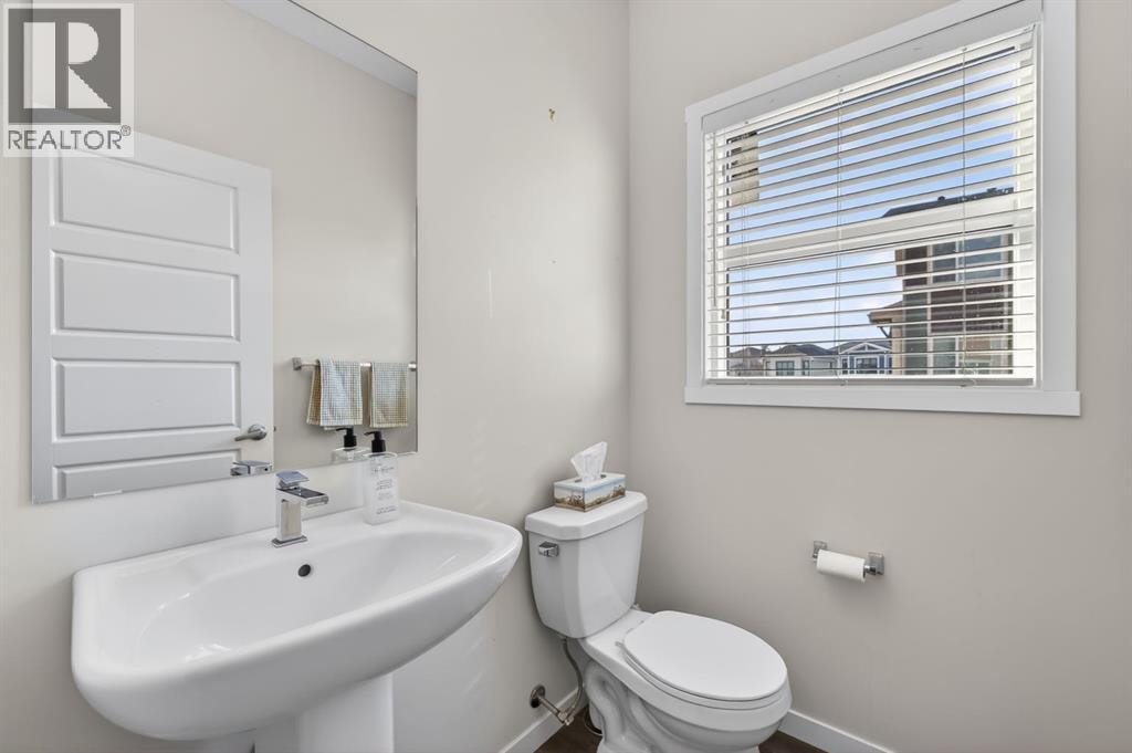 220 HARVEST GROVE Walk NE — photo 13