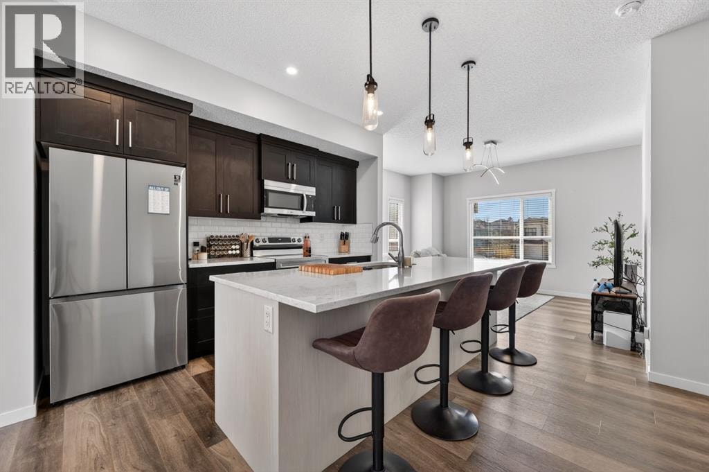 220 HARVEST GROVE Walk NE — photo 2