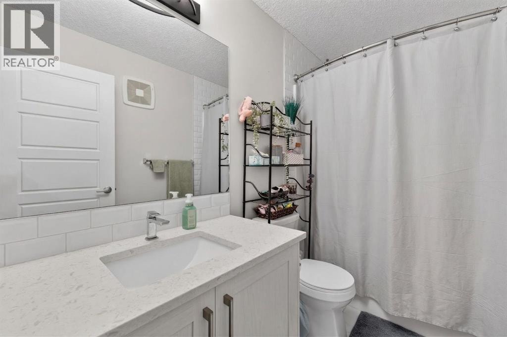 220 HARVEST GROVE Walk NE — photo 20