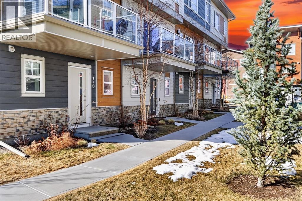 220 HARVEST GROVE Walk NE — photo 28