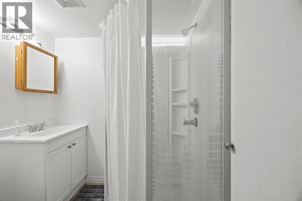 1307 Radisson Drive SE — photo 31