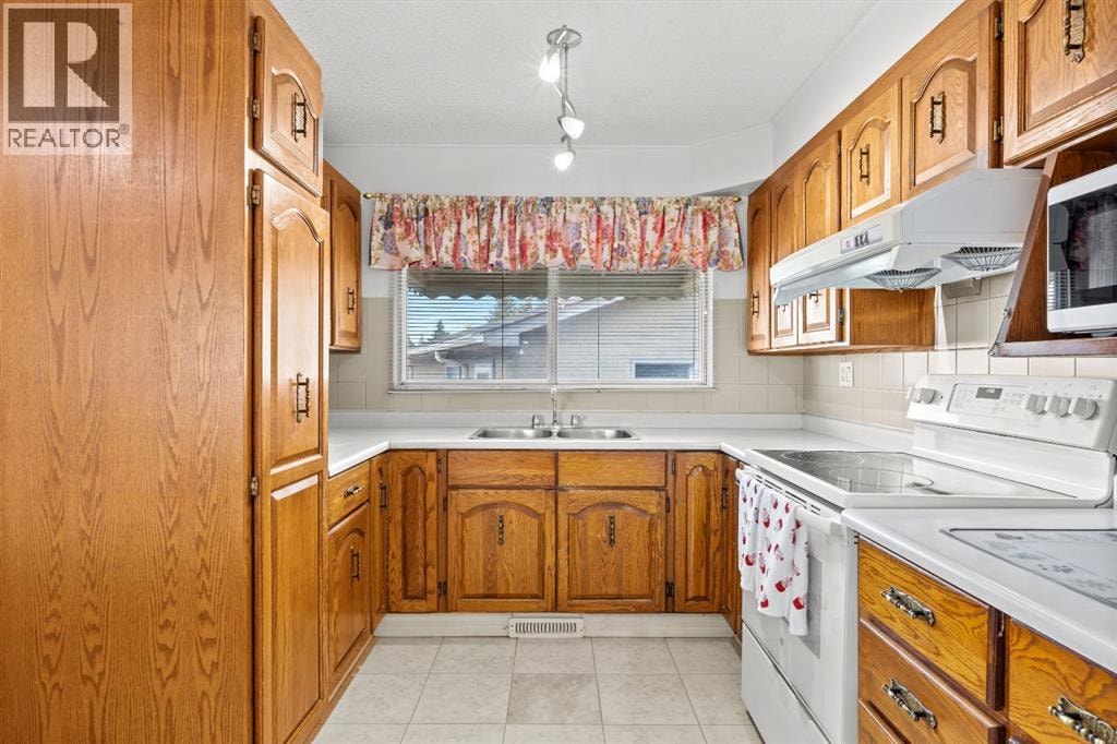 1307 Radisson Drive SE — photo 7