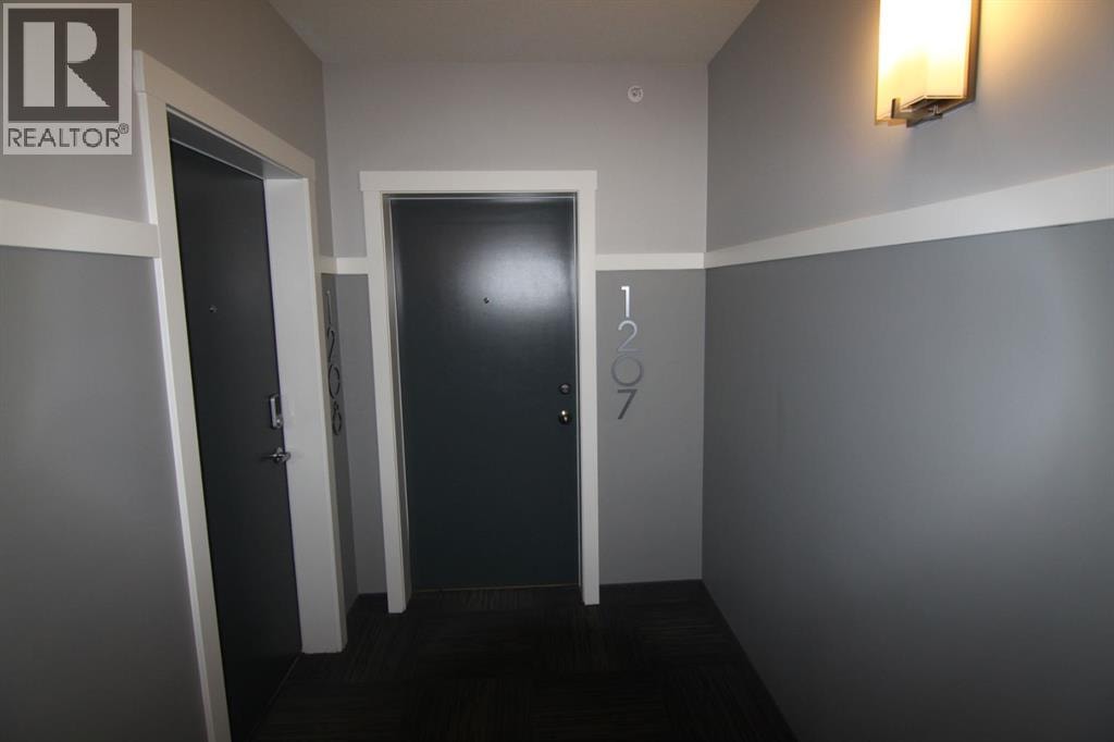 1207, 220 SETON Grove SE — photo 8