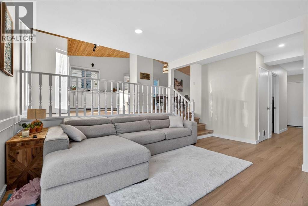 303 Woodside Place — photo 19