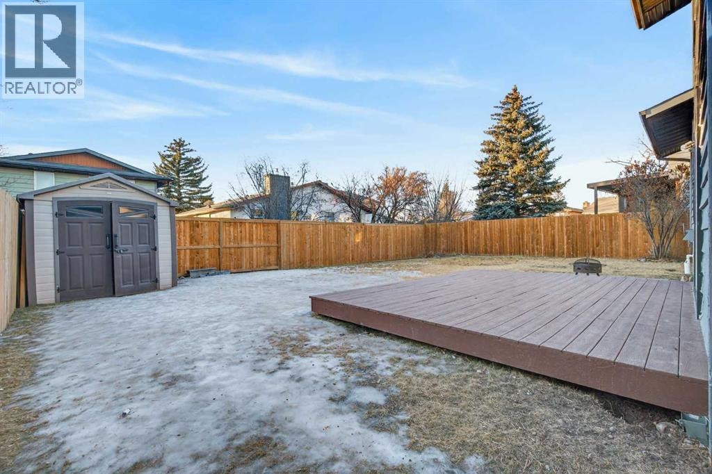 303 Woodside Place — photo 49