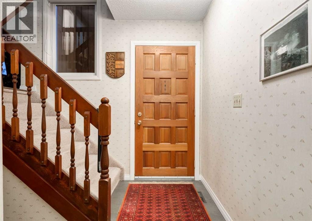 63 Brookpark Crescent SW — photo 2