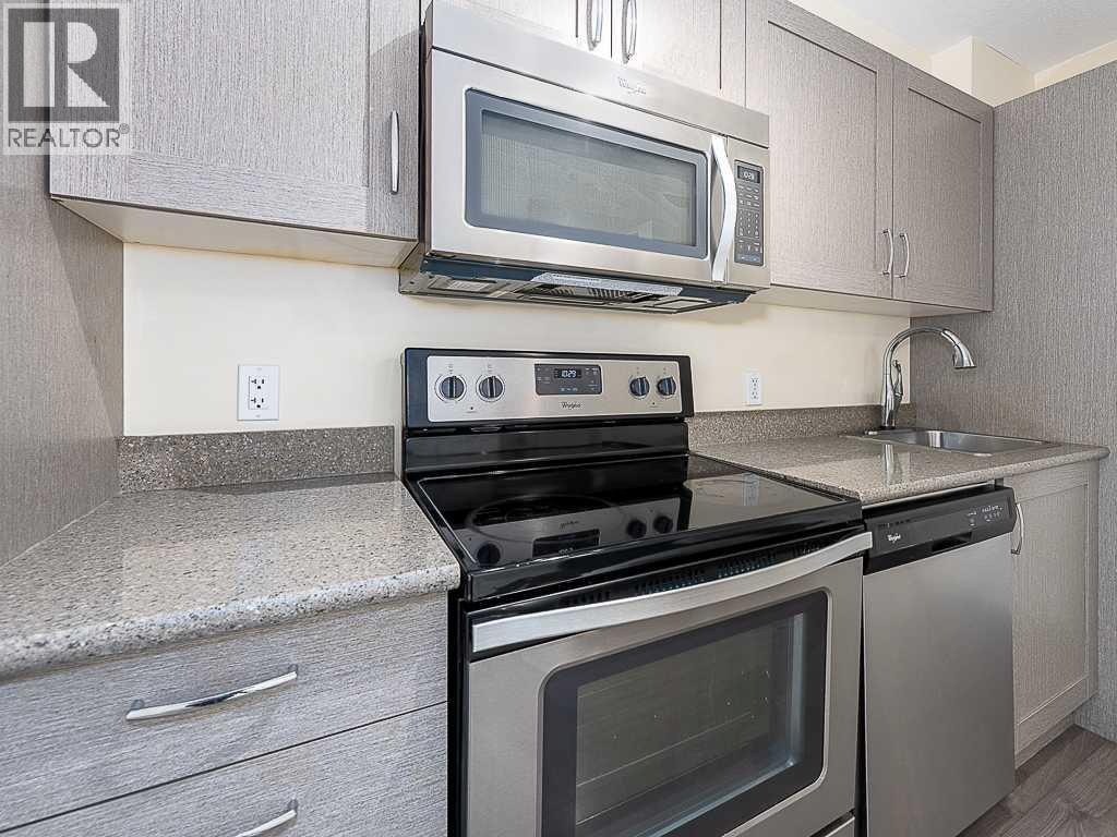 706, 30 Brentwood Common NW — photo 7