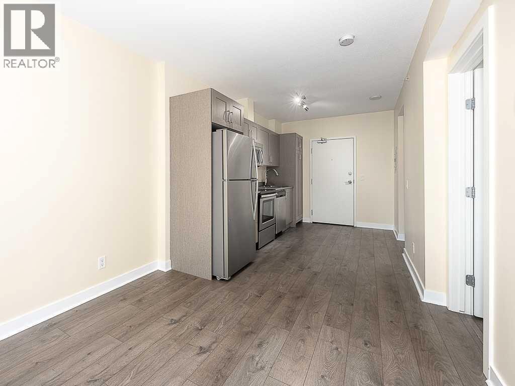 706, 30 Brentwood Common NW — photo 8