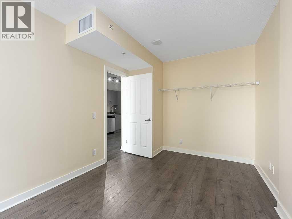 706, 30 Brentwood Common NW — photo 14