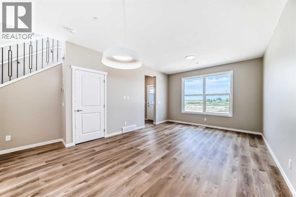 413 Hotchkiss Drive SE — photo 12