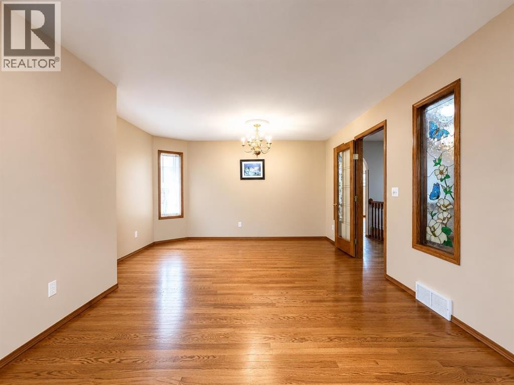 59 Edgebrook Circle NW — photo 6