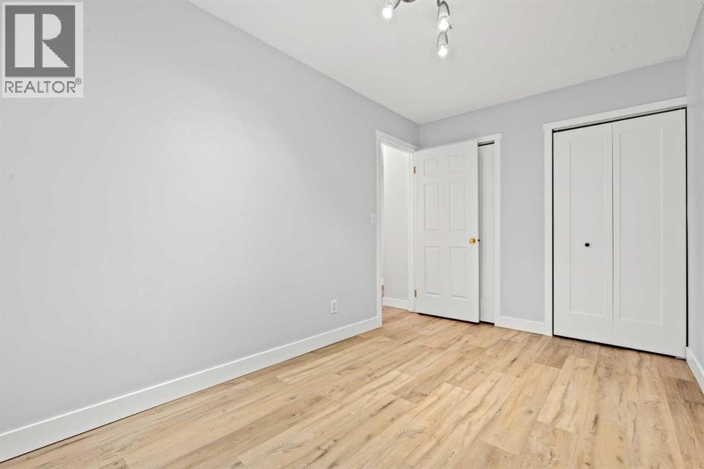 201, 732 57 Avenue SW — photo 22
