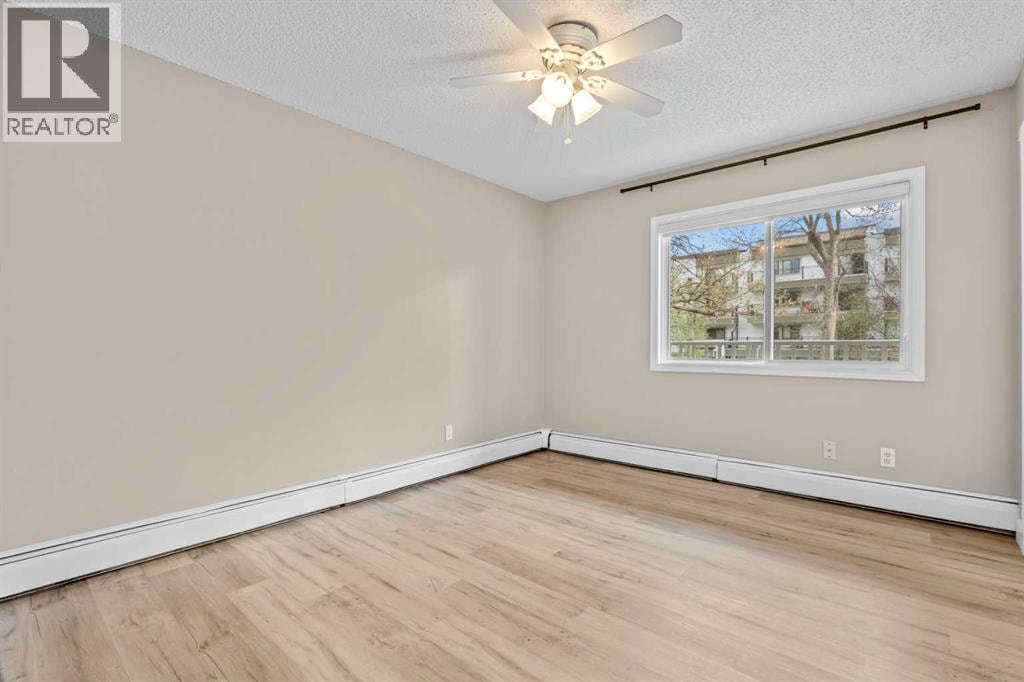 201, 732 57 Avenue SW — photo 25