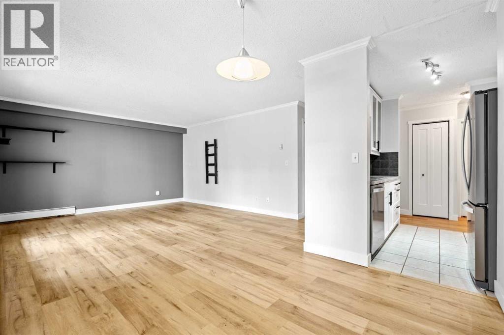 201, 732 57 Avenue SW — photo 16