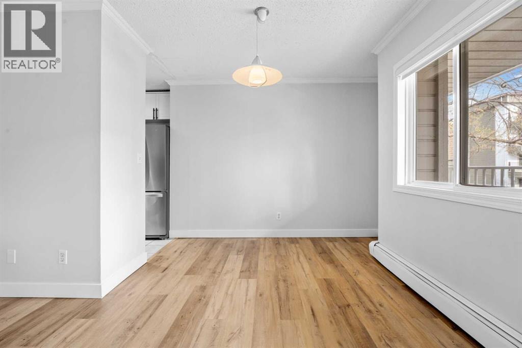 201, 732 57 Avenue SW — photo 14