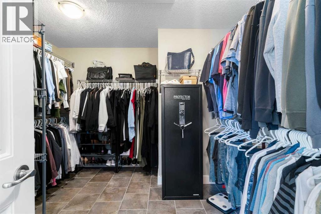 809 Canoe Green SW — photo 32