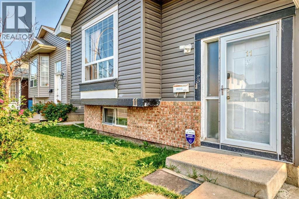 11 Martinwood Road NE — photo 5