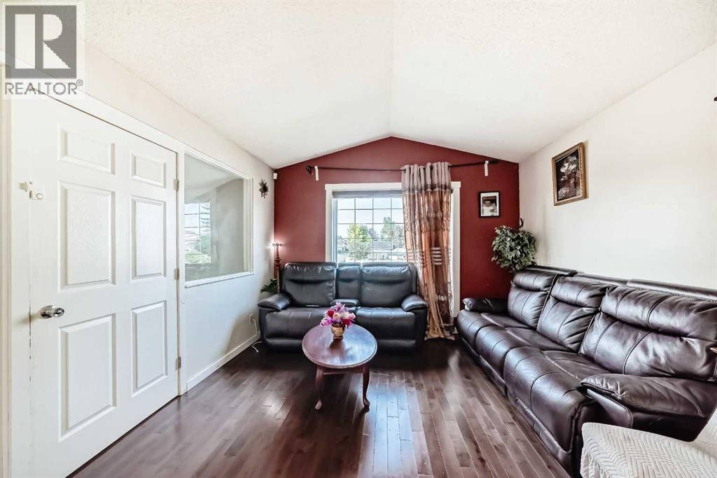 11 Martinwood Road NE — photo 15